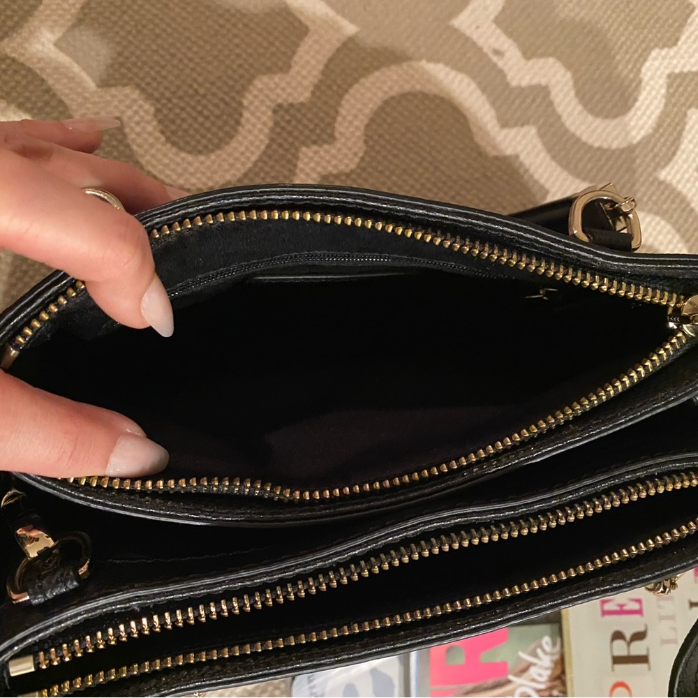 “Coach “ black bag - Picture 9 of 9